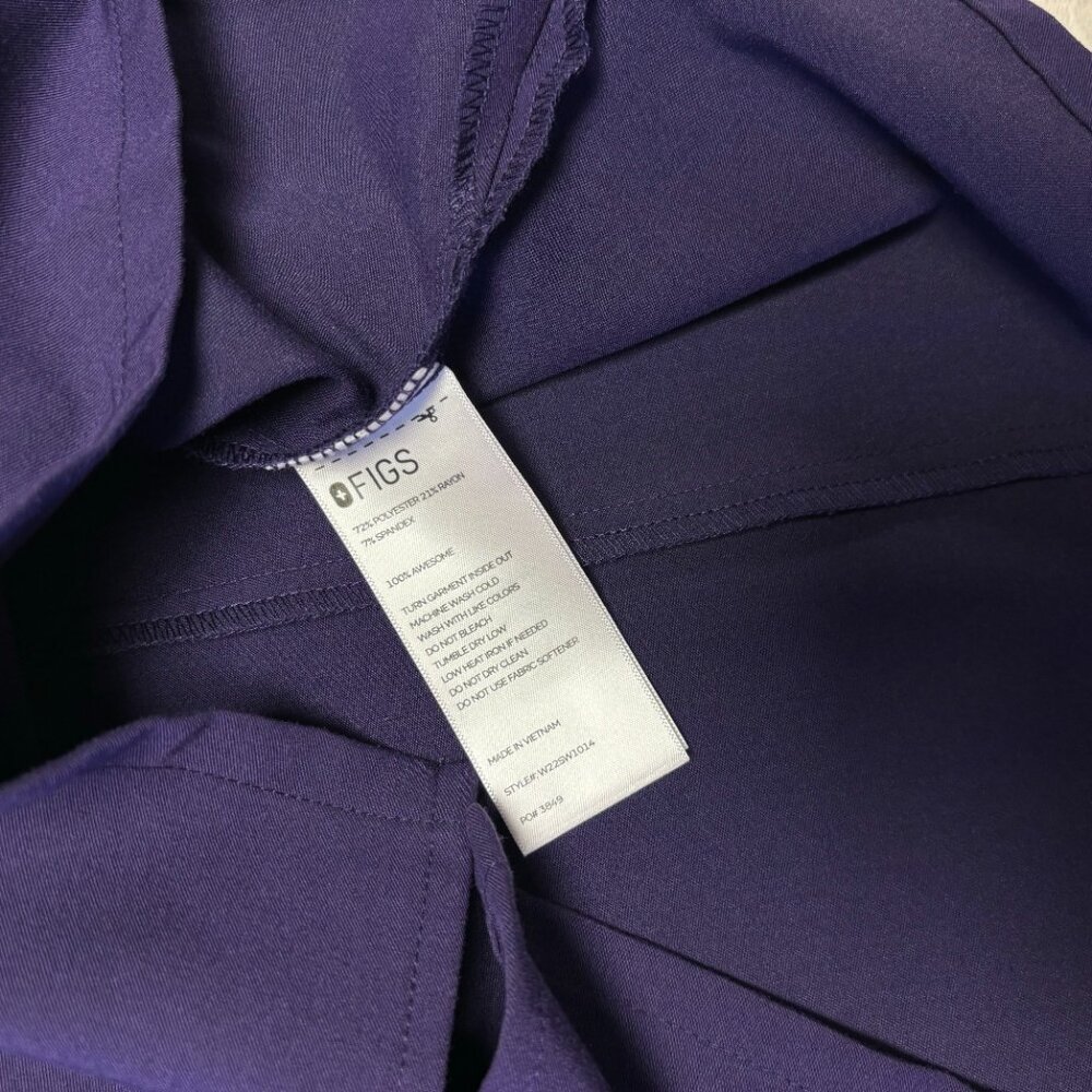 Figs Womens Catarina One Pocket Scrub Top Size Small Technical Collection Purple - Picture 5 of 6
